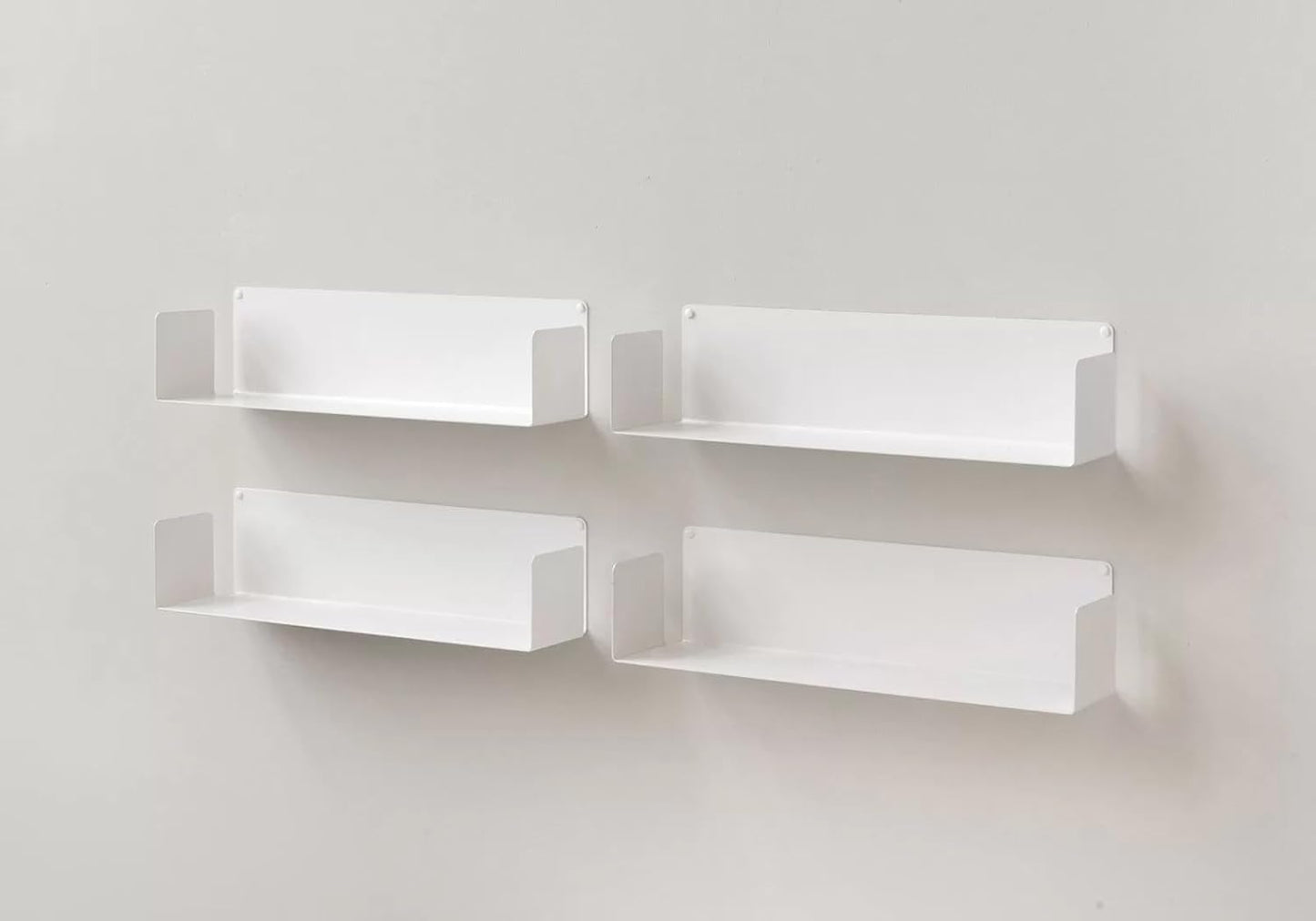 TEEbooks - 4 Mensole da Parete per Libri 60 cm | Design Invisibile Minimalista | Libreria da parete | Made in Italy | Colore Bianco | Acciaio di Qualit¨¤ | Facile da installare
